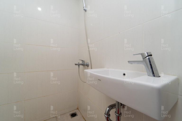 Bathroom 2, RedLiving Apartemen Barsa City by Ciputra - WM, Sleman