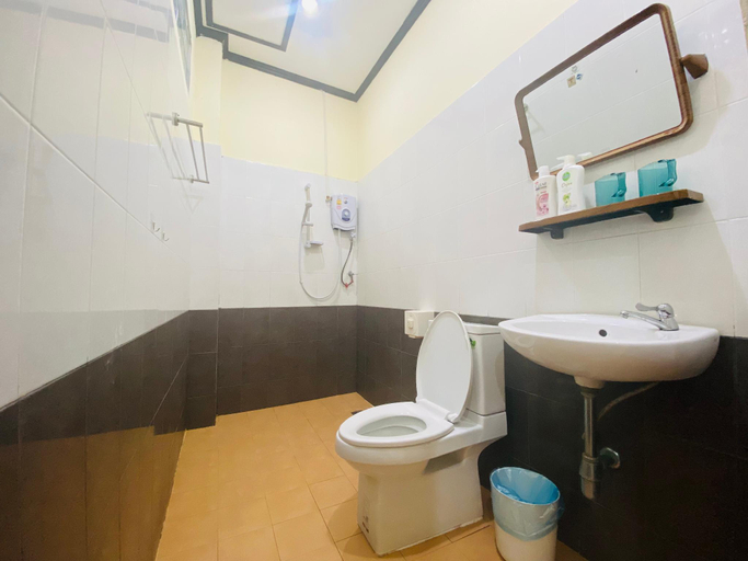 Bathroom, Tranquil Apartment 08/a living room+a bedroom, Vientiane