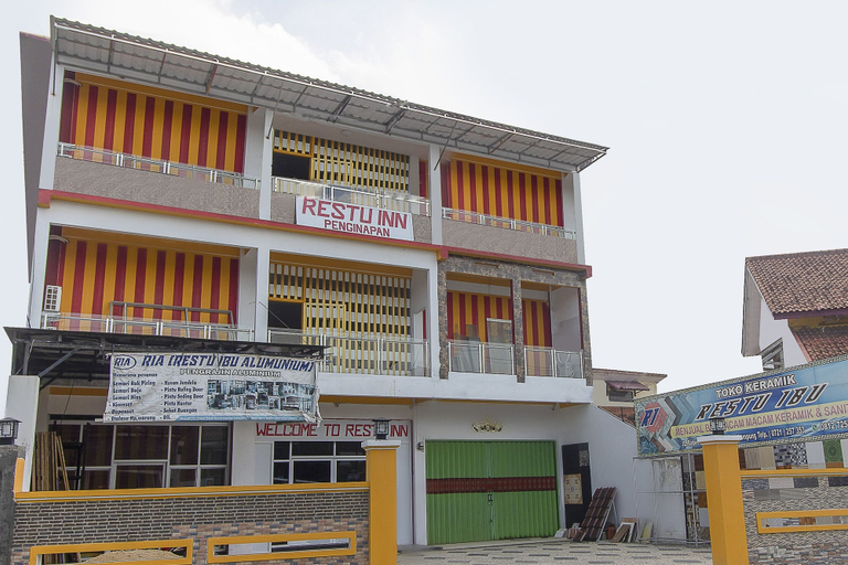 Exterior & Views 2, Hotel O Restu Inn, Bandar Lampung