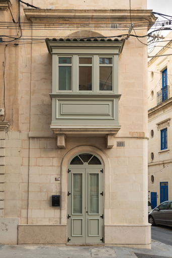Exterior & Views 2, Marea Central Apartments