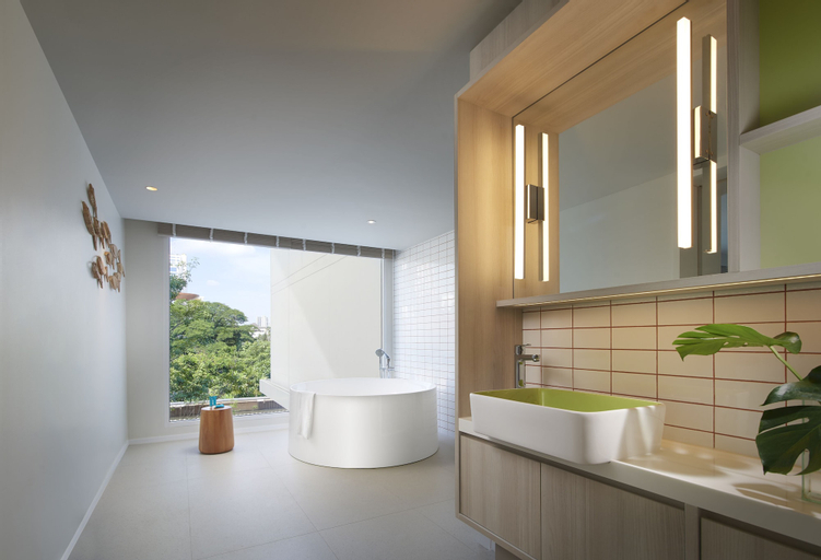 Bathroom 7
