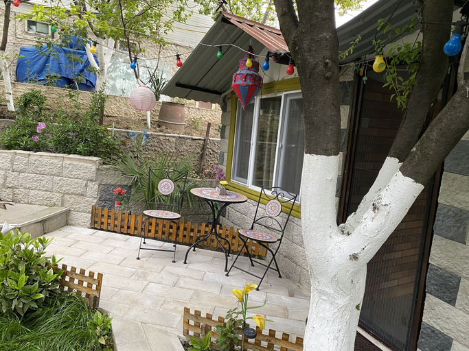 Exterior & Views 2, Mimihouse, Tbilisi
