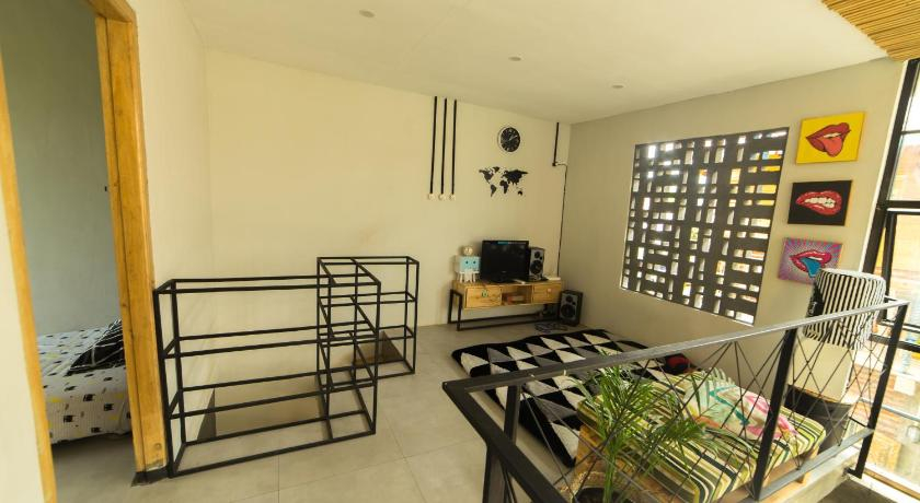 Bedroom 2, Happy House BnB Bromo backpacker, Probolinggo