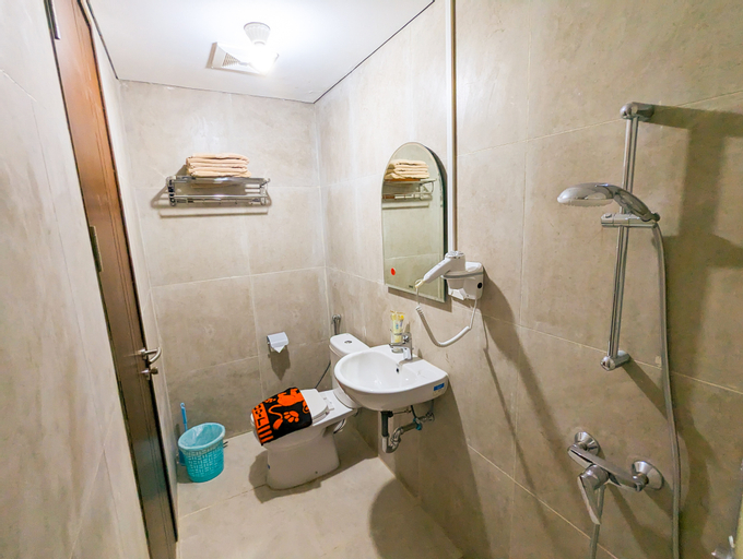 Bedroom 5, Lovina 3802 Pollux Meisterstadt, Batam