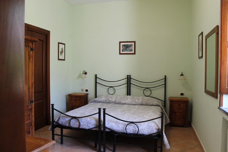 Bedroom 2, Agriturismo Casa Scola , Napoli