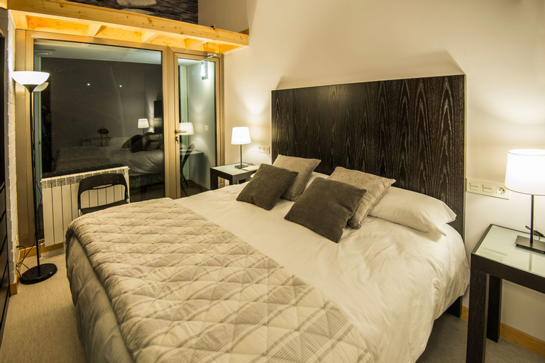 Bedroom 12