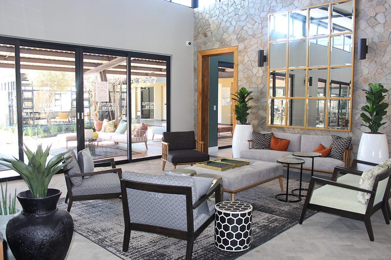 Others 5, Modern 3-bed Garden Apartment in Waterfall, City of Johannesburg