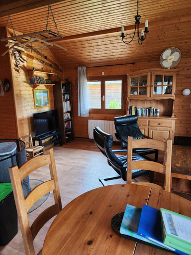 Others 5, Chalet les silenes, Jura