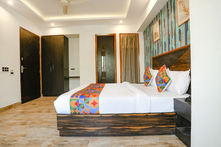 Bedroom 3, FabHotel Delta Suites I, Delhi