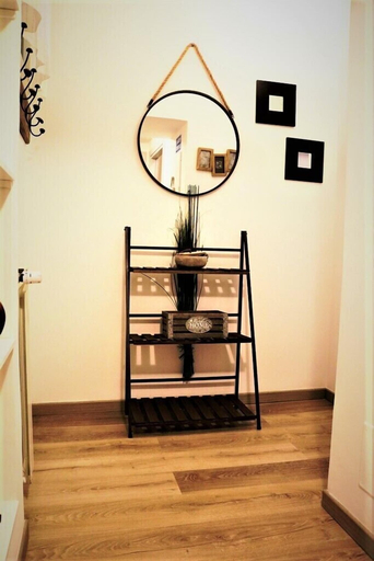 Others 5, Riari Trastevere Apartment, Roma