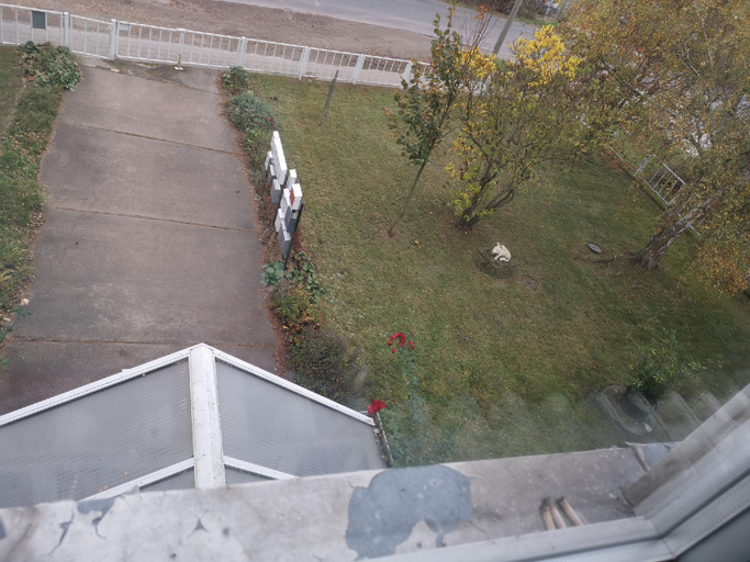 Others 5, TWS Pension an der B1 , Magdeburg