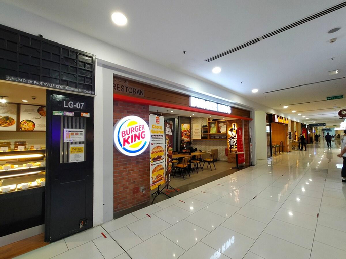 Food & Drinks 4, Studio 50mShopping Mall Subway RooftopPool, Kuala Lumpur