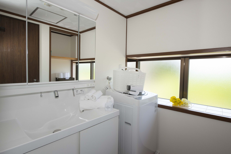 Bathroom 5, Miyakojima White House Annex, Miyakojima