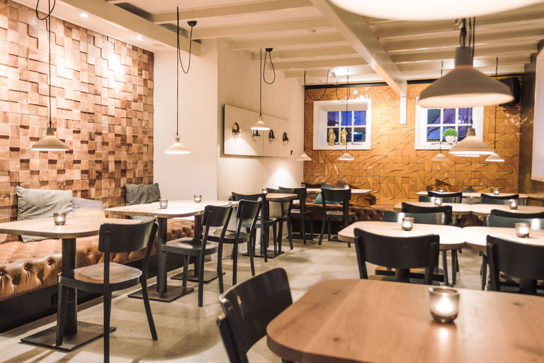 Food & Drinks 4, Logement Overzee, Ameland