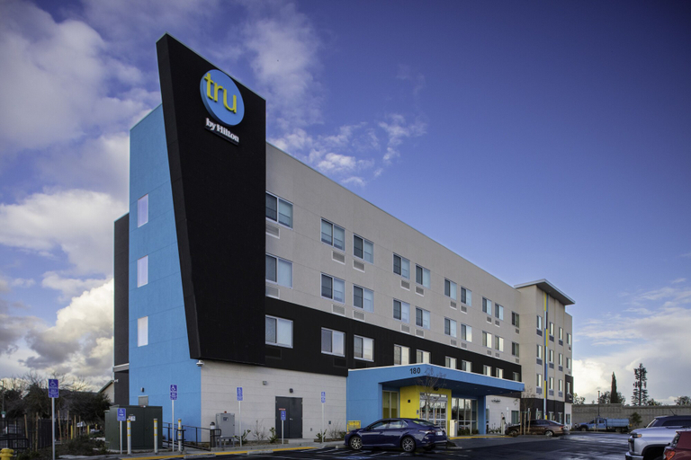 Exterior & Views 2, Tru By Hilton Manteca, Ca, San Joaquin