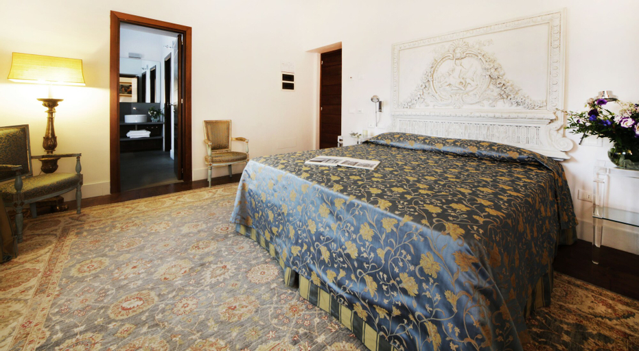 Bedroom 16
