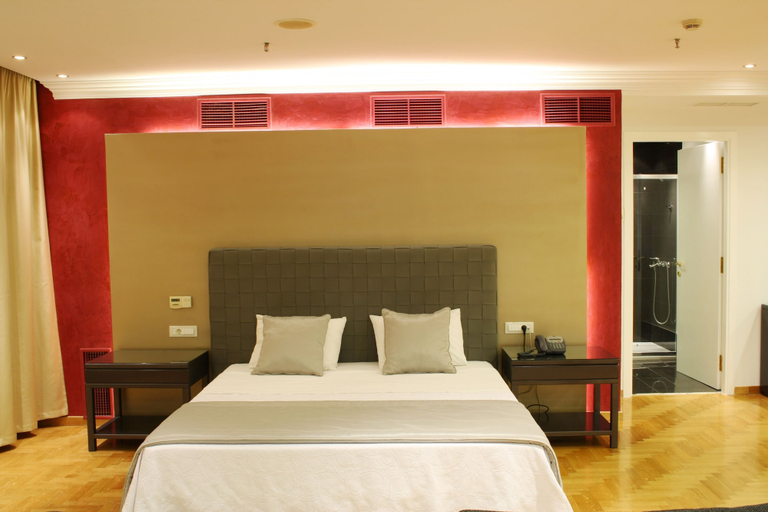 Bedroom 2, Theoxenia House Hotel, Attica