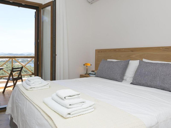 Others 3, Entire house - 2B Luxurious Villa Io, With Private Pool And Stunningt Sea Views, Thessaly