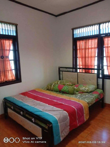 Bedroom 3, Villa Bukit Mas by Nooryani, Bogor
