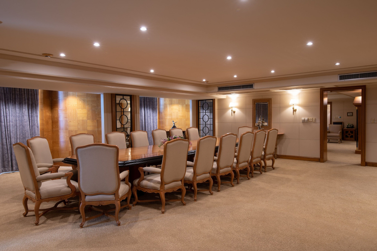 Business Facilities