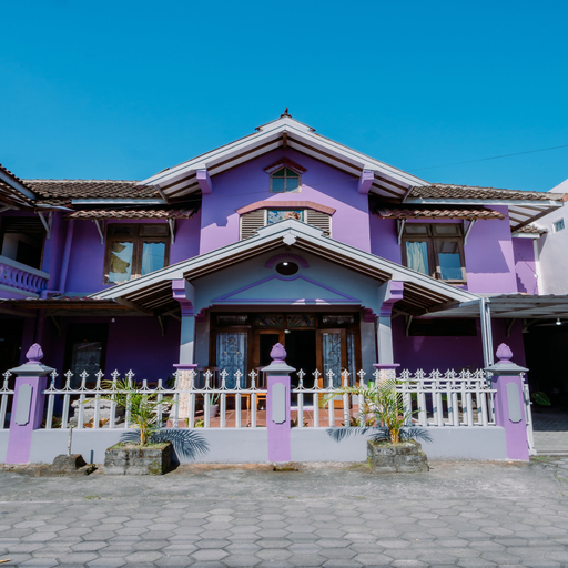 Exterior & Views, Omah Ungu Homestay, Bantul