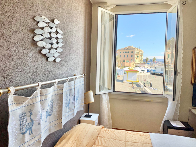Bedroom 13