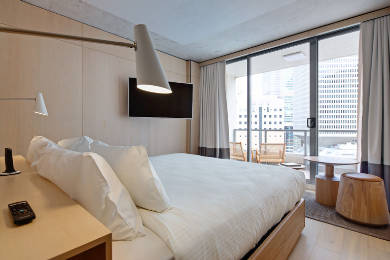 Bedroom 16