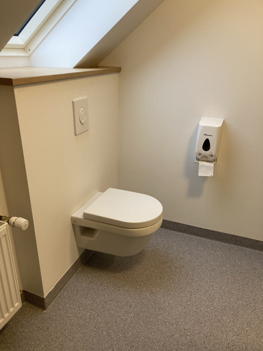 Bathroom 4, SignInn, Varde