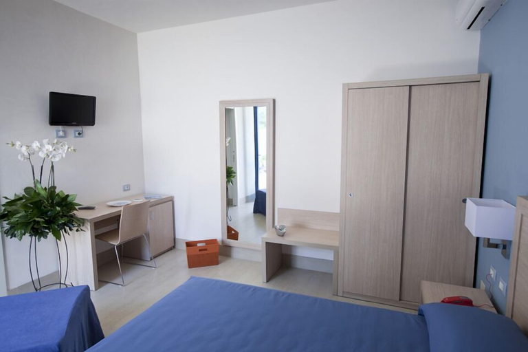 Bedroom 3, Sunset Beach, Trapani
