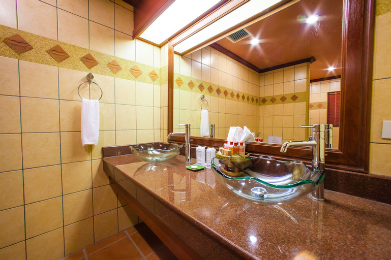 Bathroom 6