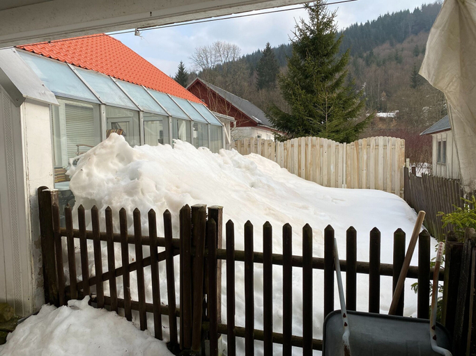 Garden, Detached Holiday Home With Fenced Garden, Ilm-Kreis