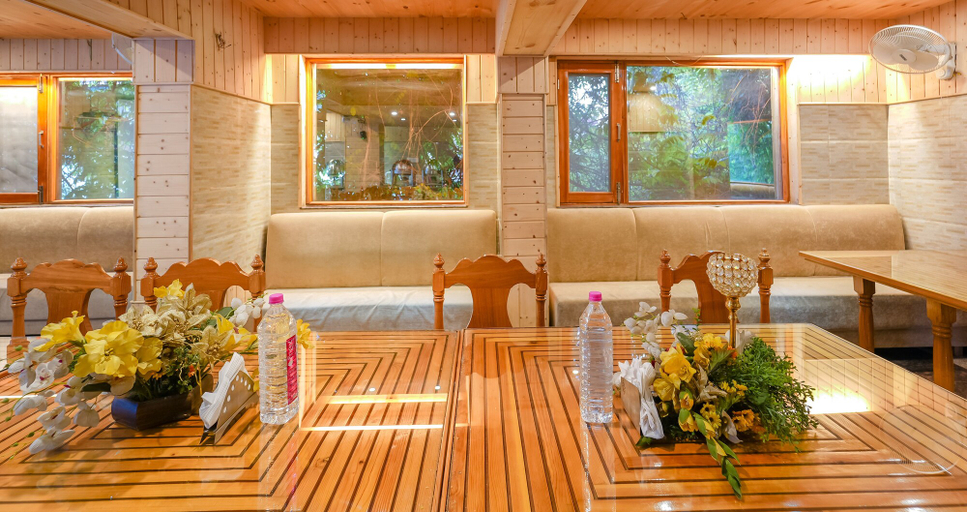 Food & Drinks 5, Hotel Mirage, Srinagar