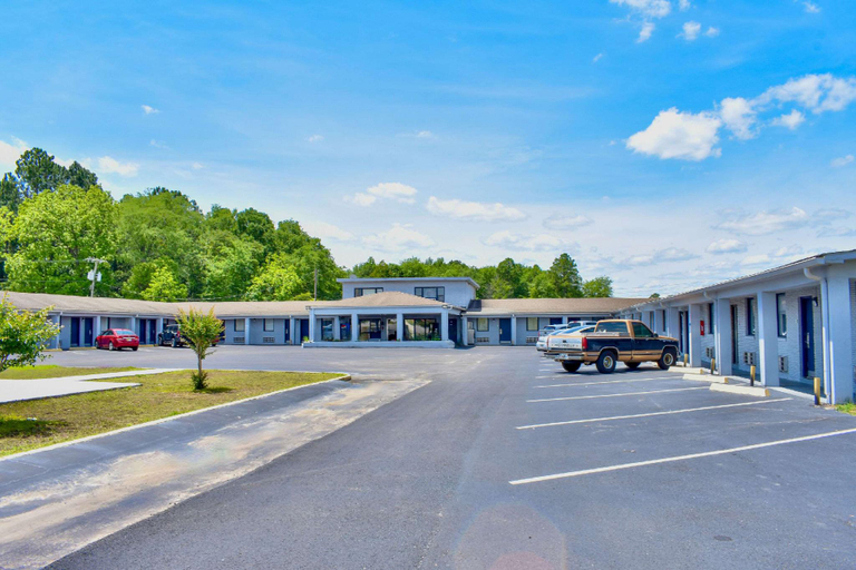 Others 3, Rodeway Inn Swainsboro, Emanuel