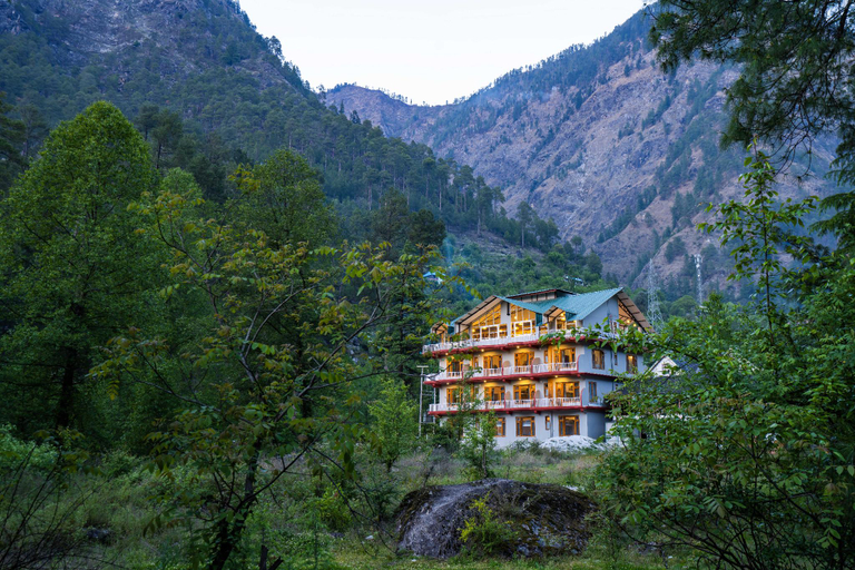 Exterior & Views 2, Zostel Kasol, Kullu