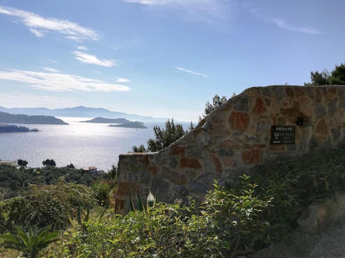 Others 5, Entire house - 2B Luxurious Villa Io, With Private Pool And Stunningt Sea Views, Thessaly