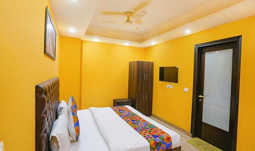 Bedroom 2, FabHotel Taj Home Stay, Delhi