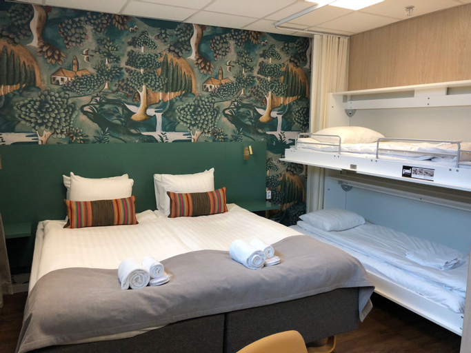Bedroom 6