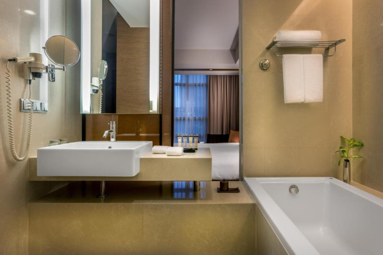 Bathroom 5, Pullman Bangkok King Power, Ratchathewi