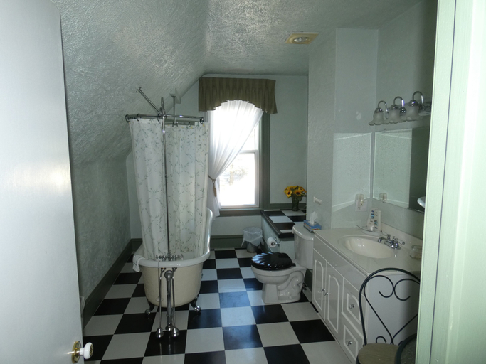 Bathroom 4, La Casa en Shediac, Westmorland
