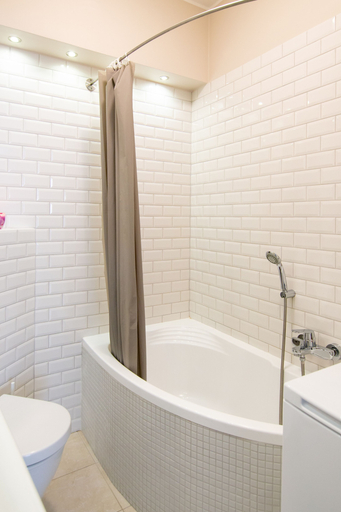 Bathroom 4, Maya's Flats & Resorts - Staromiejski 3, Gdańsk City