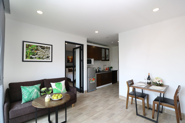 Dining Room 1