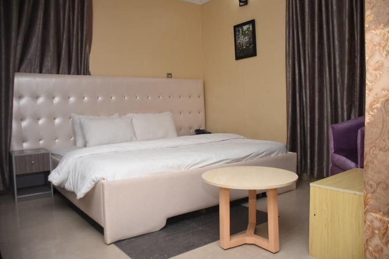Bedroom, Lush Suites, Calabar