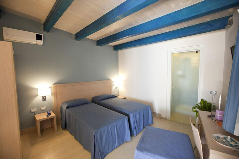 Bedroom 4, Sunset Beach, Trapani