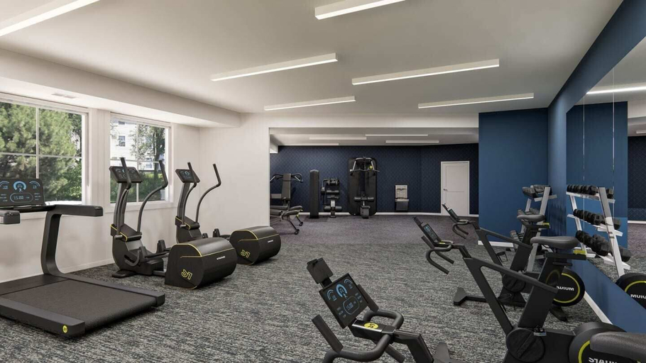 Others 5, Glamorous 2B2BA with patio views and gym, Hennepin