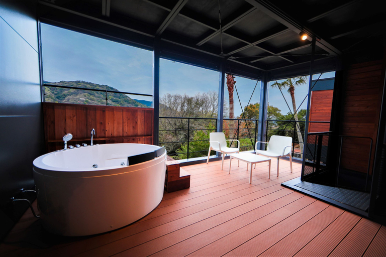 Bathroom 4, THE Retreat, Iizuka