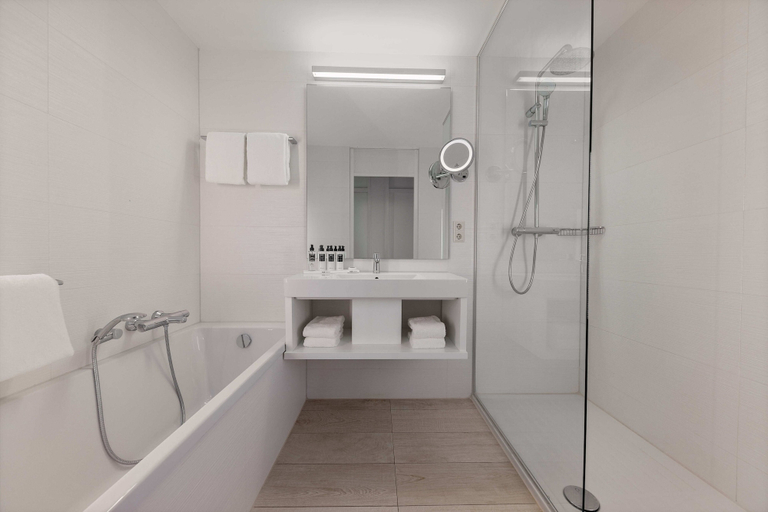 Bathroom 5, Westcord Hotel Schylge, Terschelling