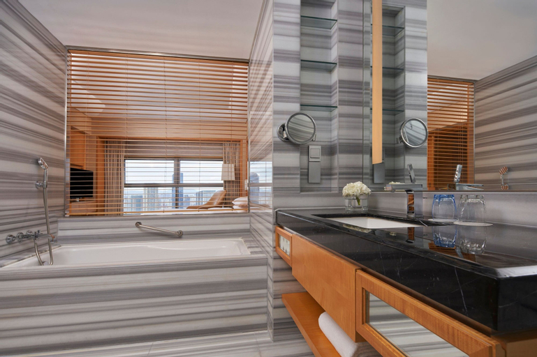 Bathroom 7