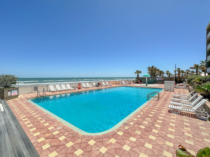 Sport & Beauty 1, Boardwalk Inn and Suites, Volusia