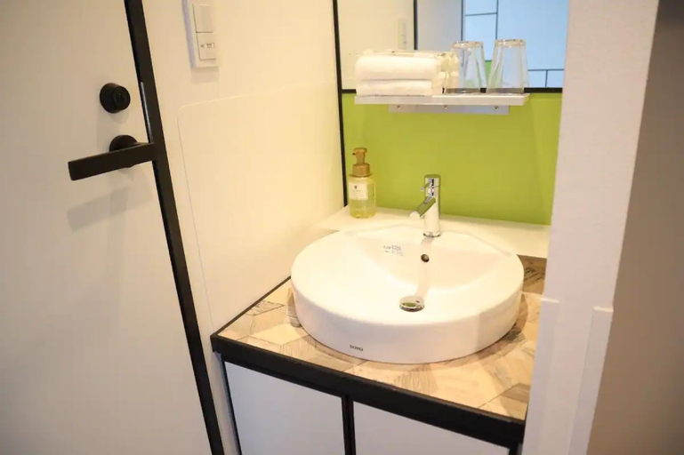 Bathroom 8