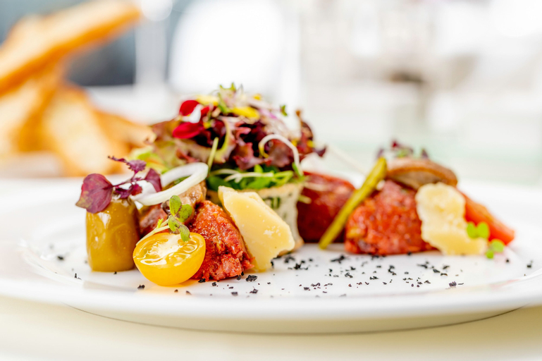 Food & Drinks 10